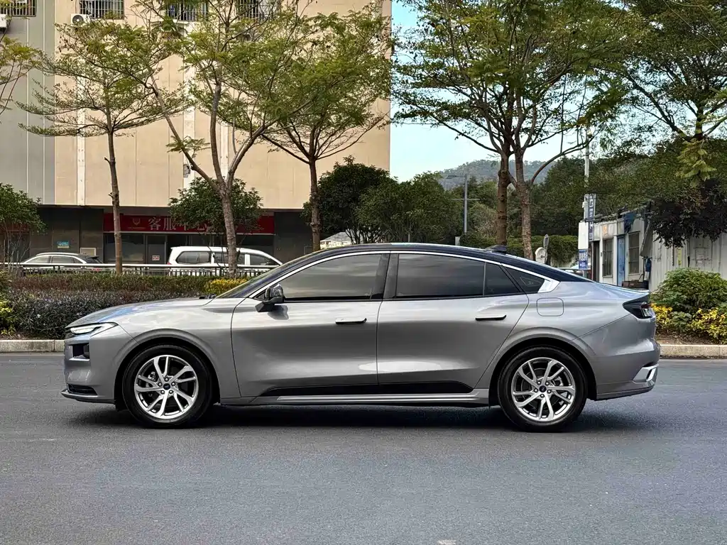 Ford Mondeo — миниатюра 3