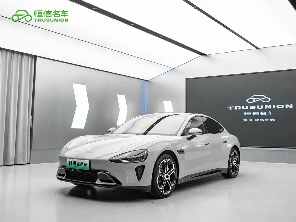 Xiaomi SU7 2025