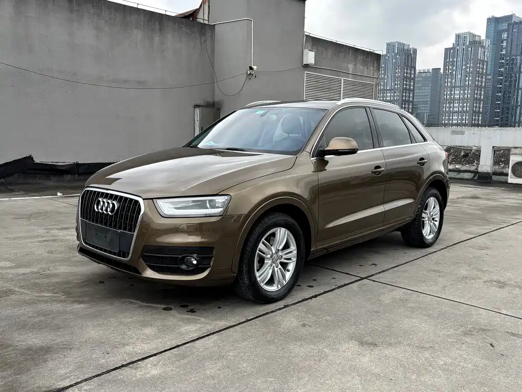 Audi Q3 2014