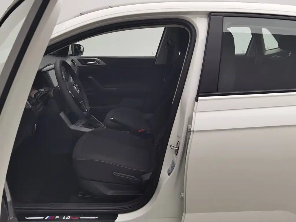 Volkswagen Polo — миниатюра 10