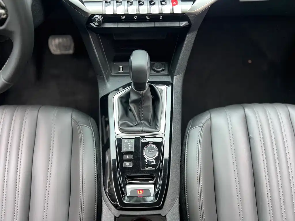 Peugeot 408 — миниатюра 16