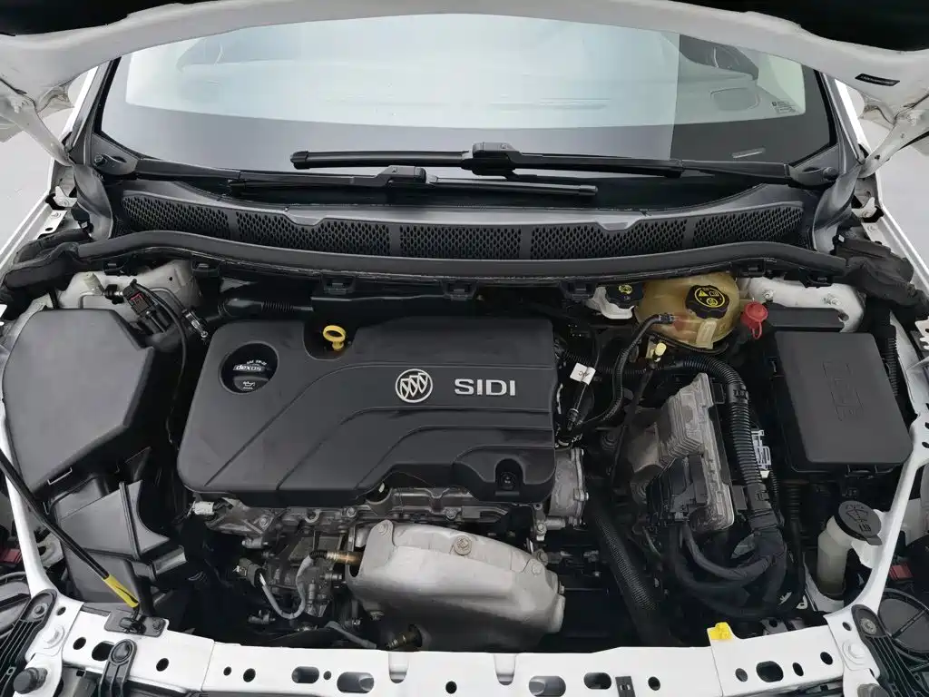 Buick Verano — миниатюра 6