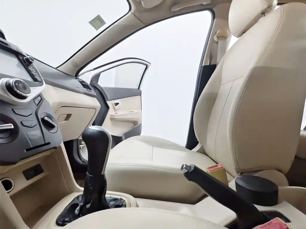 Chery Fengyun 2 — миниатюра 11