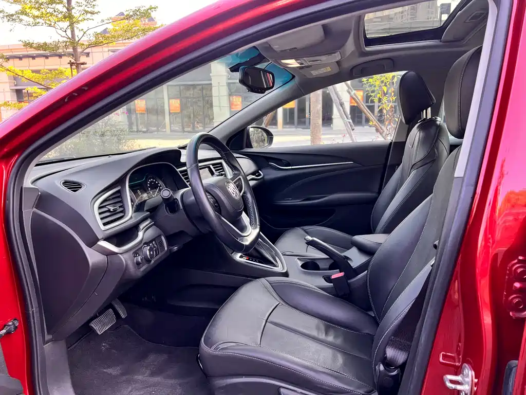 Buick Excelle — миниатюра 8