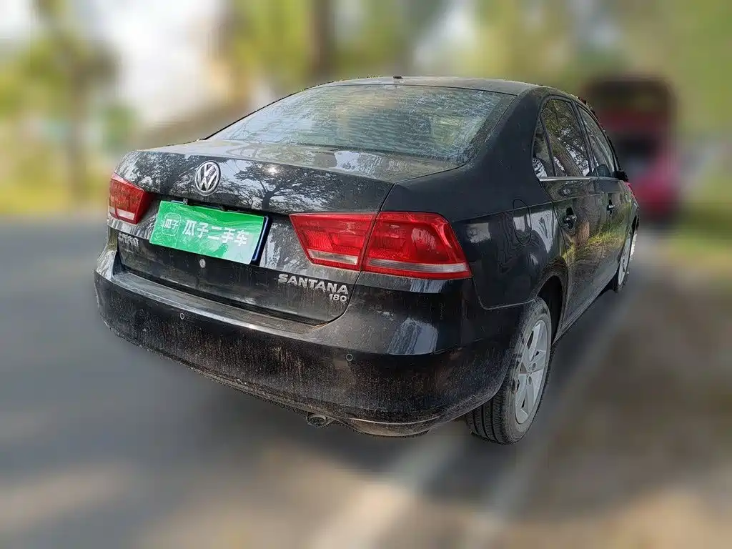 Volkswagen Santana — миниатюра 4