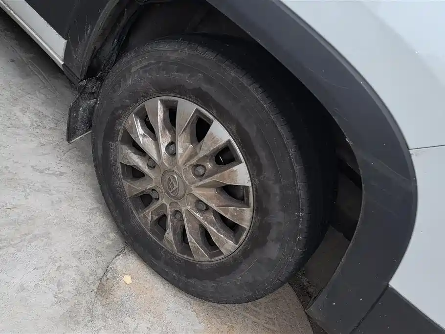 SAIC MAXUS XINTU V90