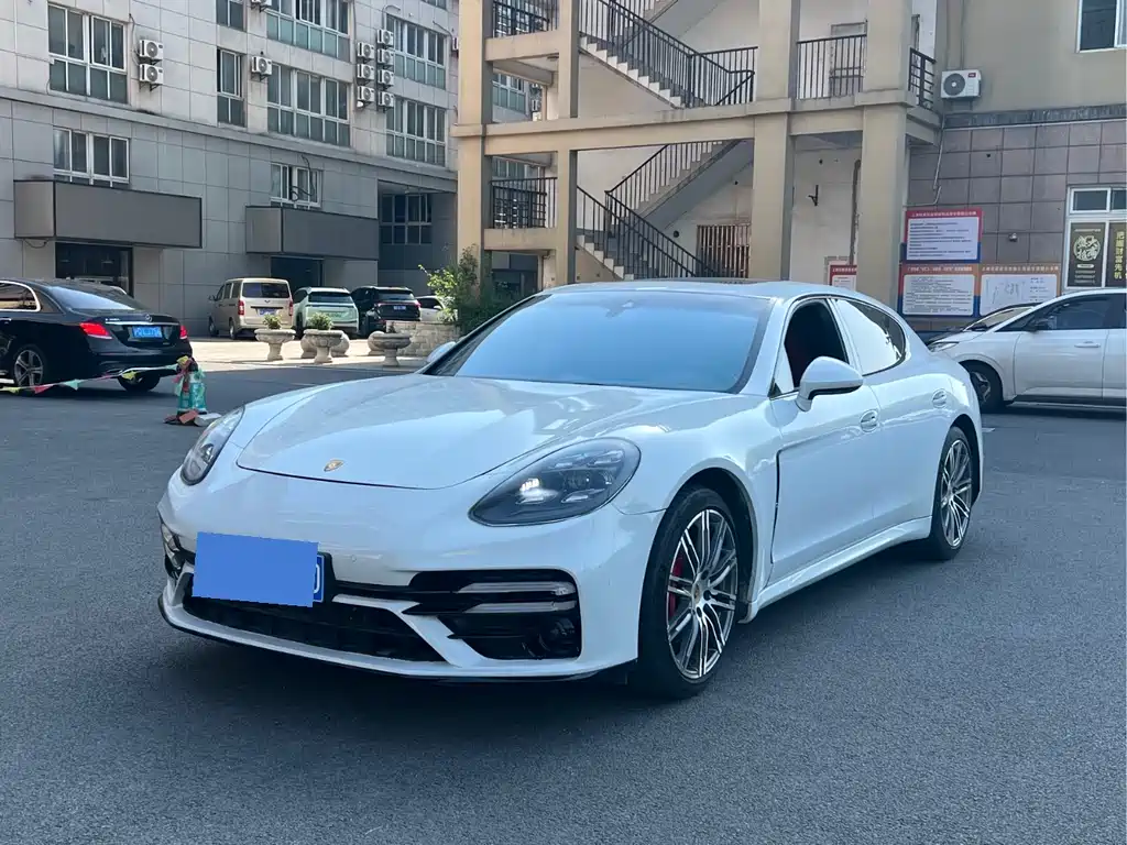 Porsche Panamera 2017
