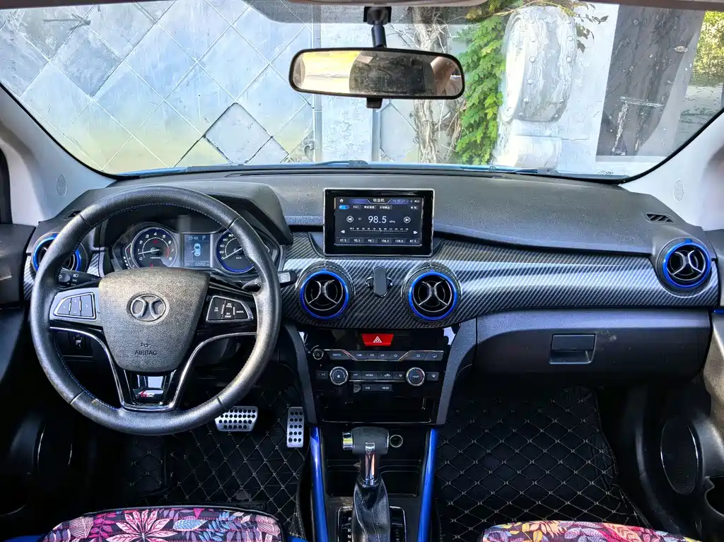 BAIC Senova X25 — миниатюра 9