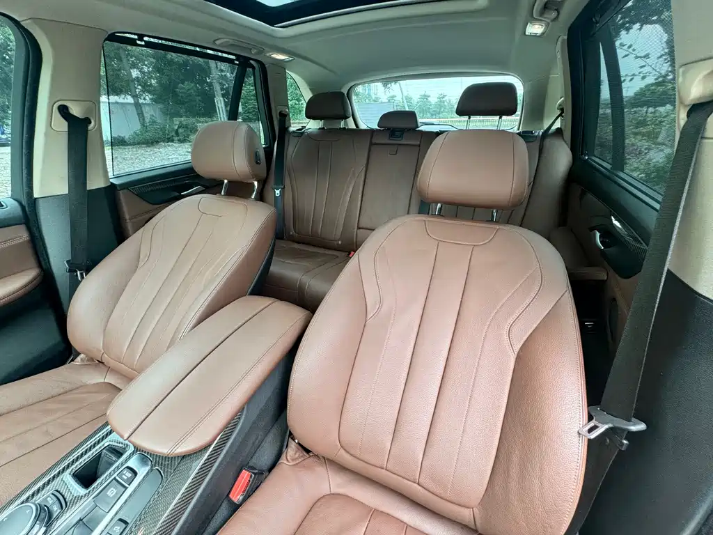 BMW X5 (Import) — миниатюра 18