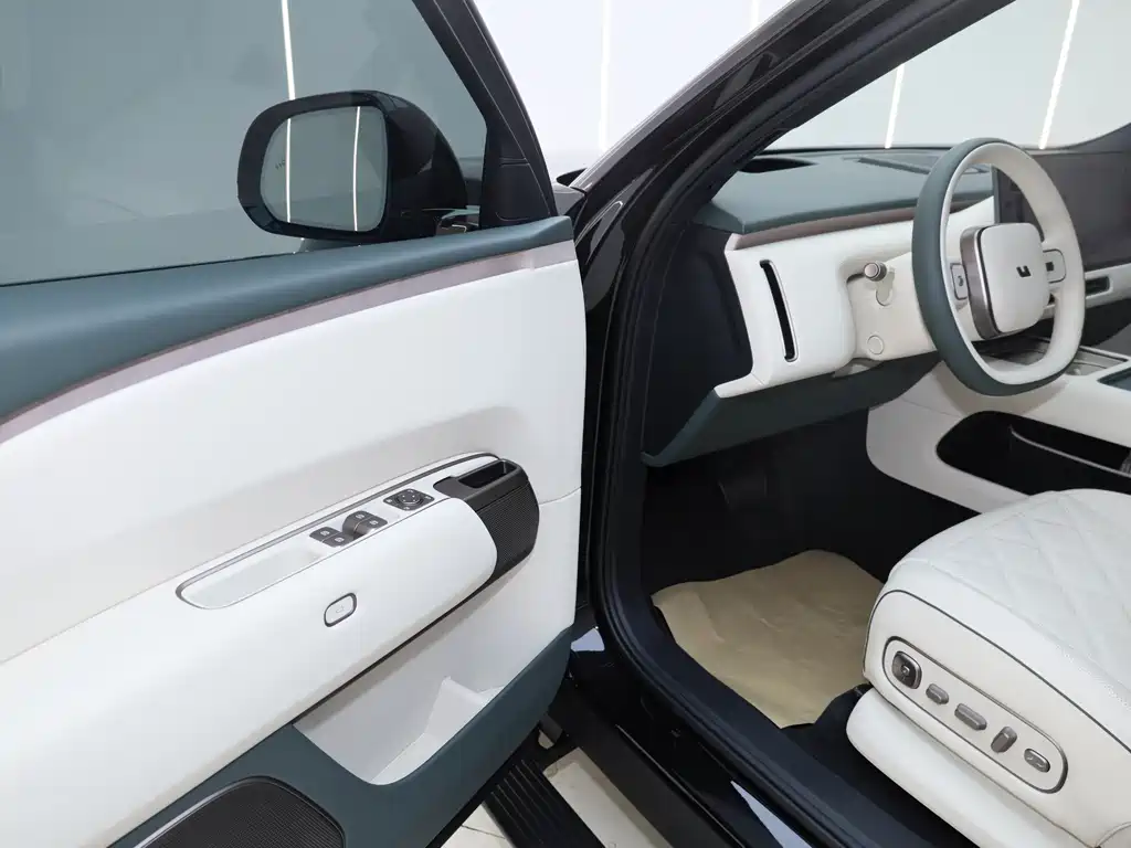 Li Auto Li L9 — миниатюра 27