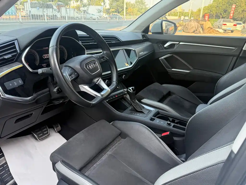 Audi Q3 — миниатюра 4