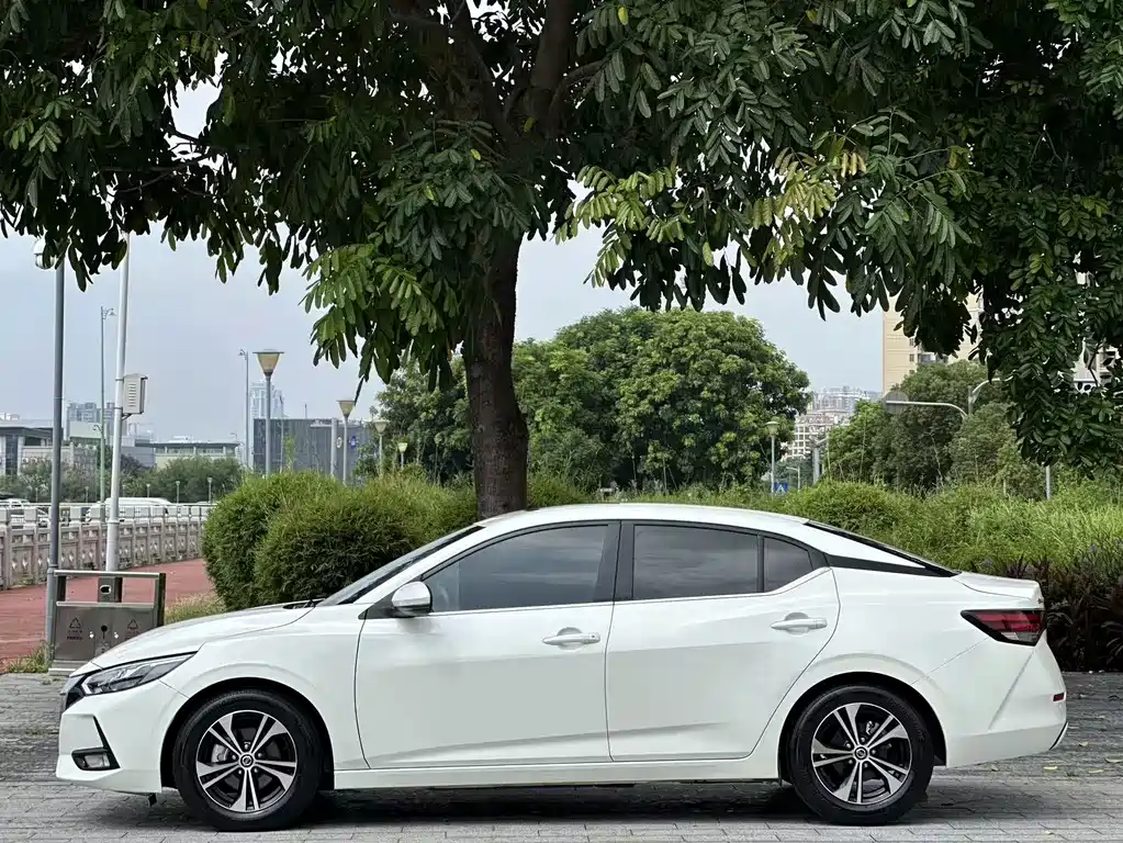 Nissan Sylphy — миниатюра 14