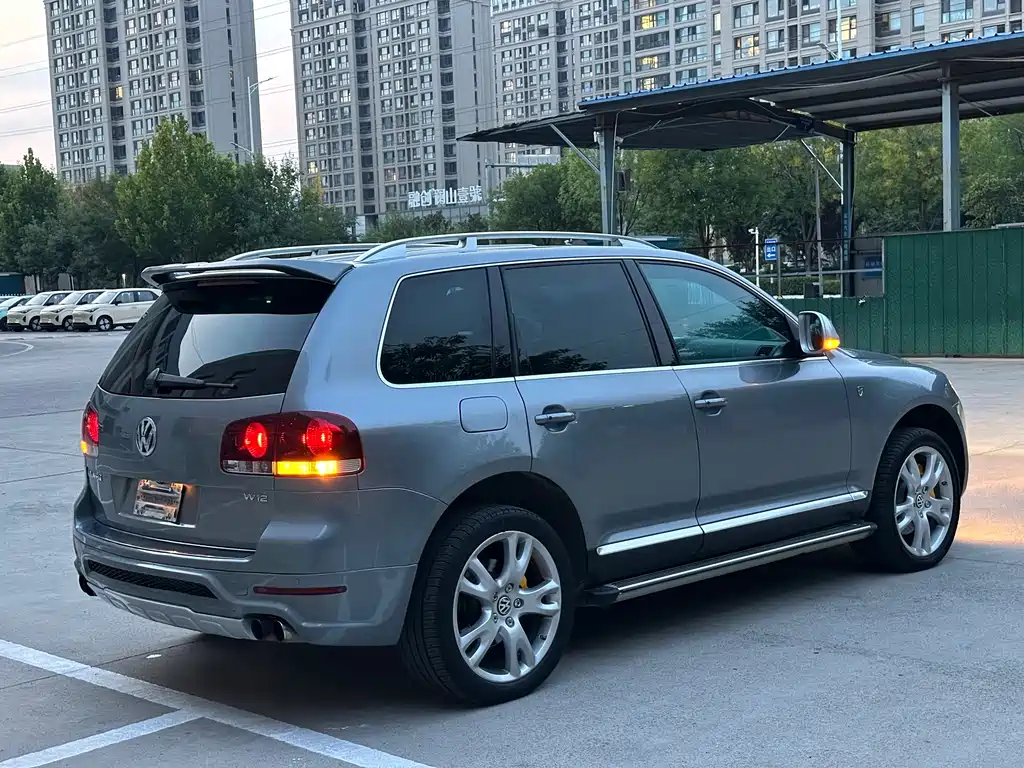 Volkswagen Touareg — миниатюра 7