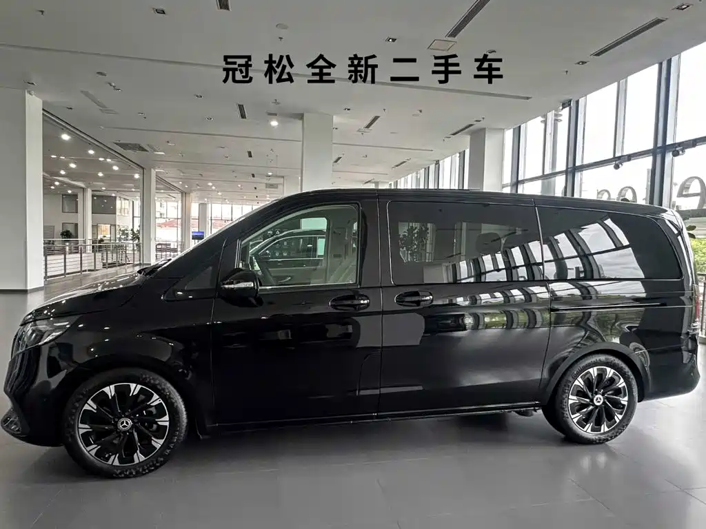 Mercedes-Benz V-Class — миниатюра 2