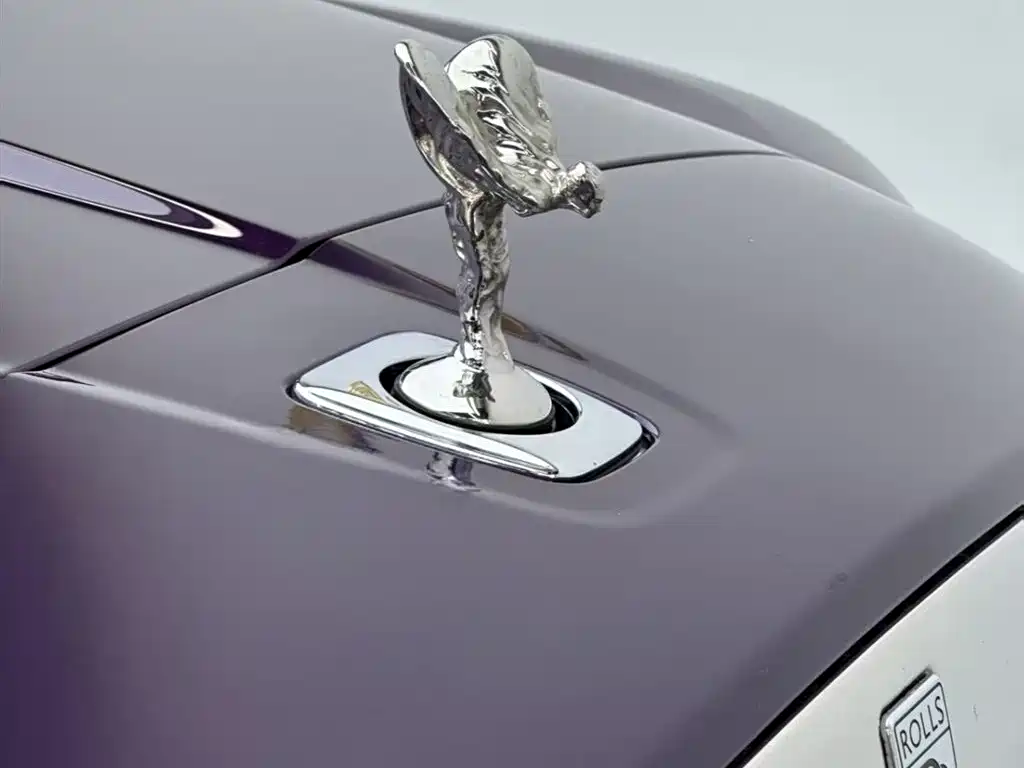 Rolls-Royce Cullinan 2018 мест