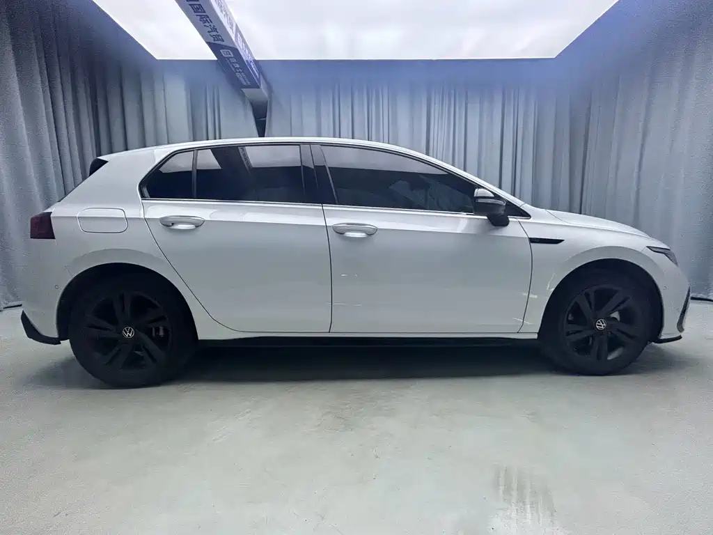 Volkswagen Golf — миниатюра 5