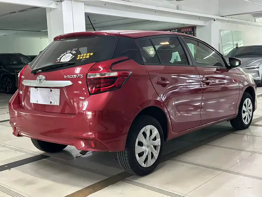 Toyota Vios FS — миниатюра 10