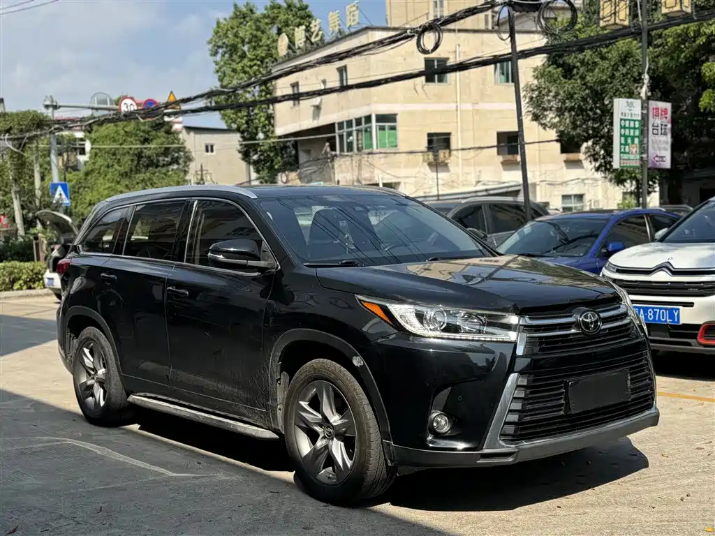 Toyota Highlander — миниатюра 2