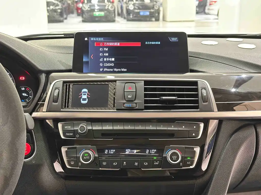 BMW 3 Series — миниатюра 18