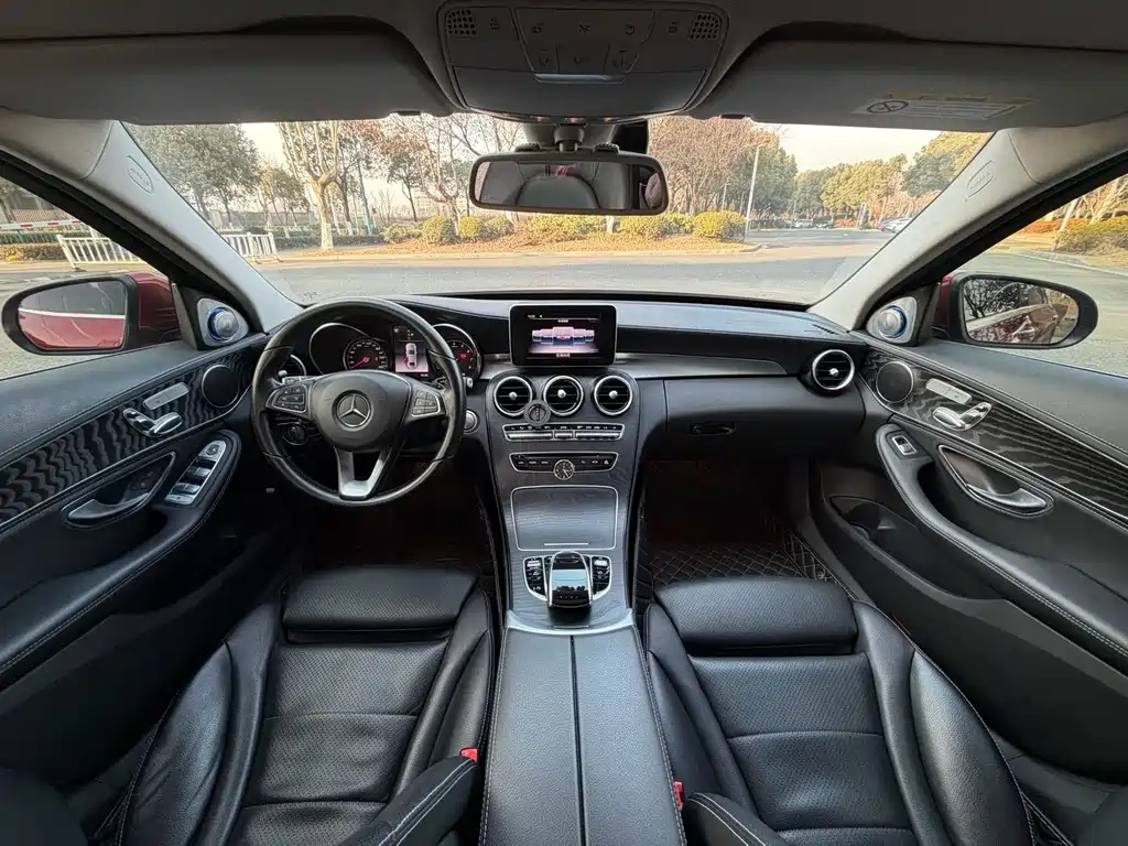 MERCEDES-BENZ C CLASS