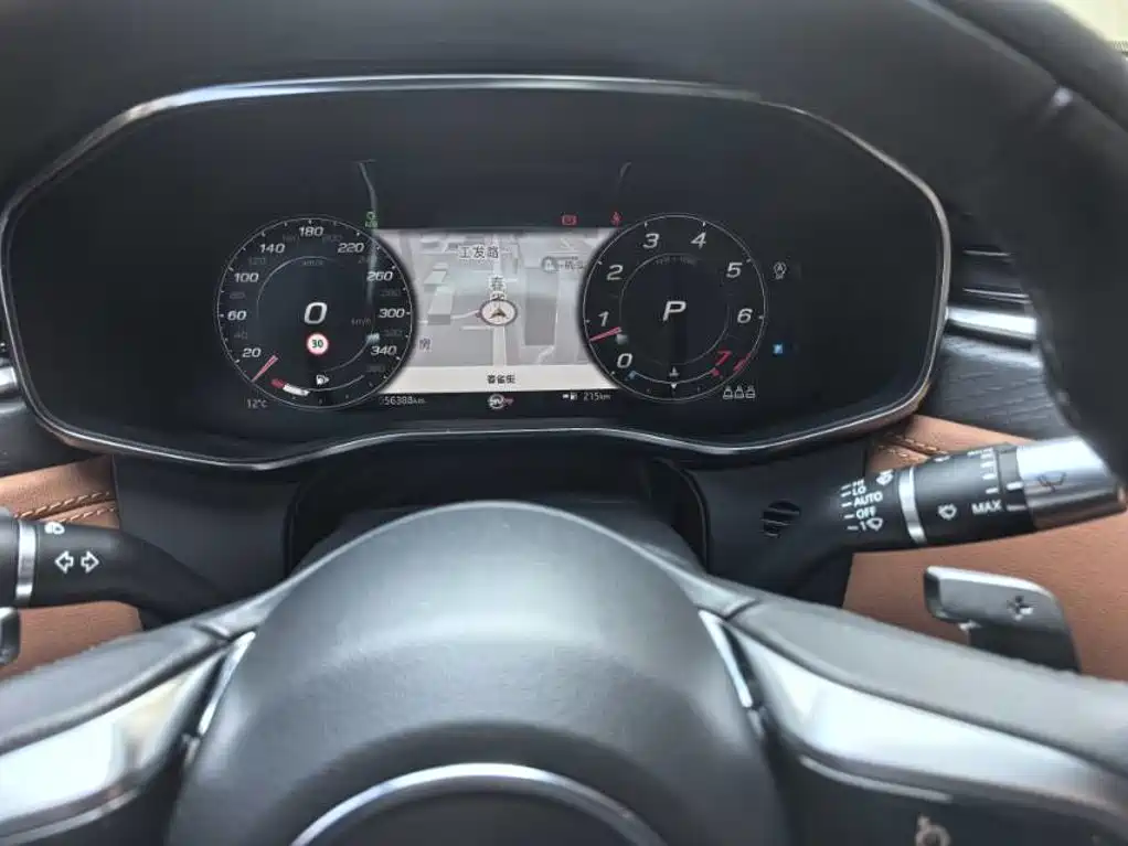 Jaguar XFL — миниатюра 9