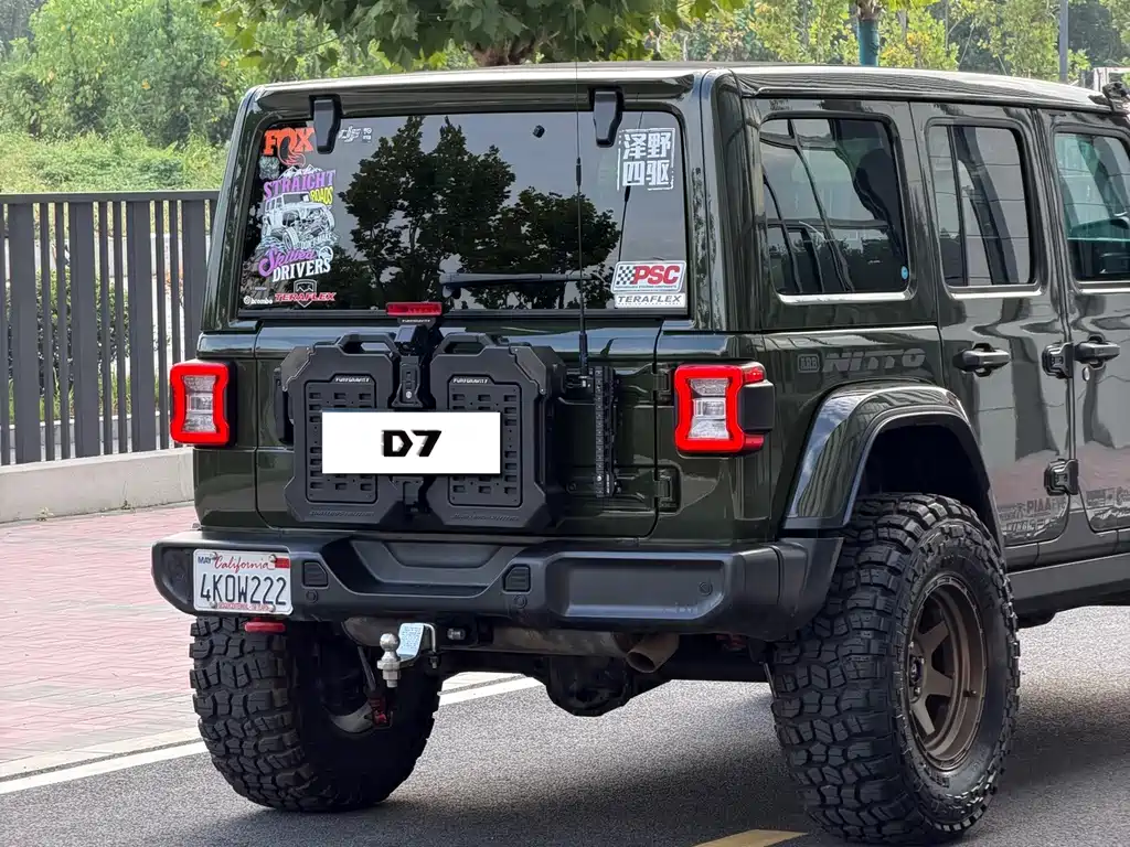 Jeep Wrangler — миниатюра 22