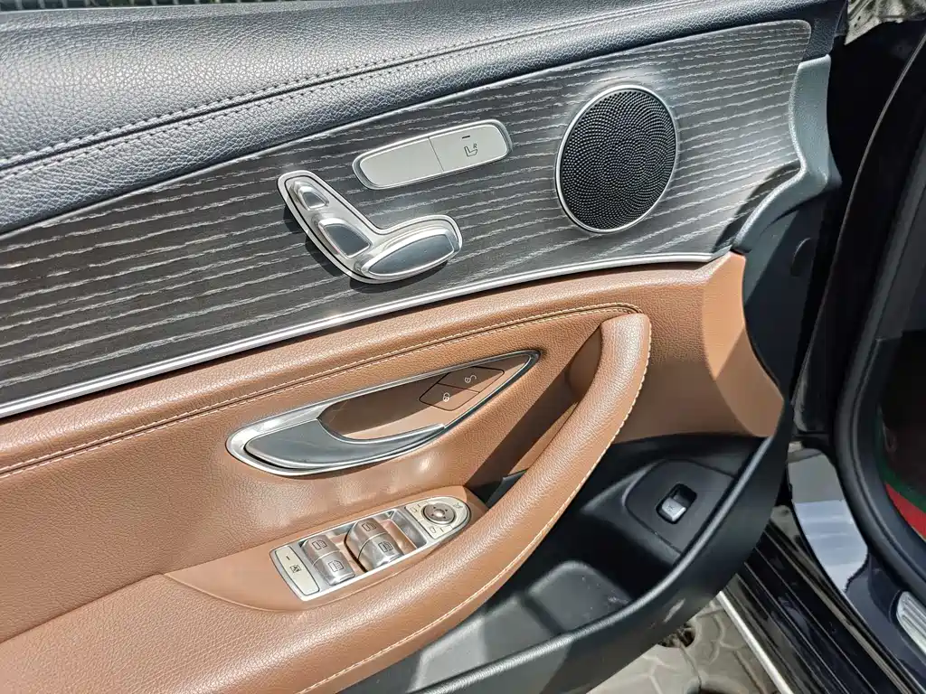 Mercedes-Benz E-Class E 2020 E 260 L Sport