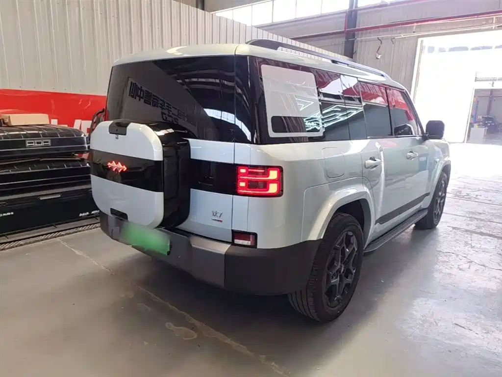 Fangchengbao Leopard 7 7 2025 190KM Ultra