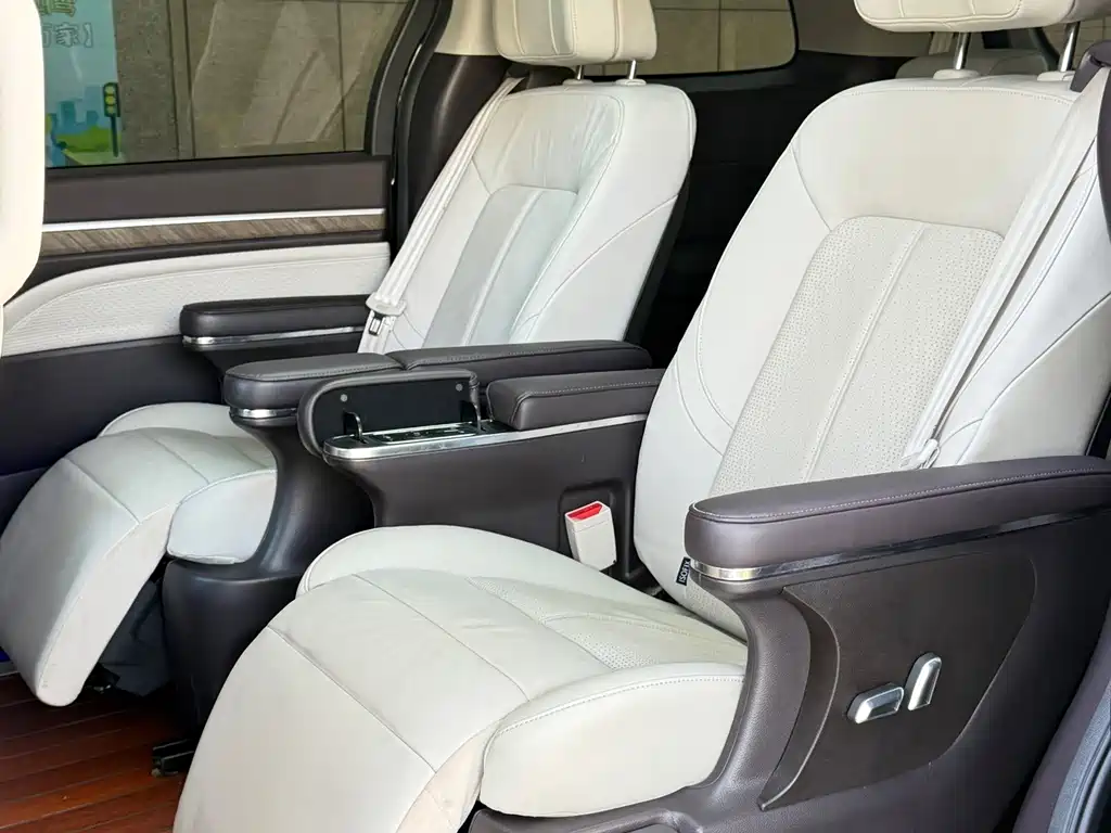 GAC Motor Trumpchi M8 — миниатюра 9