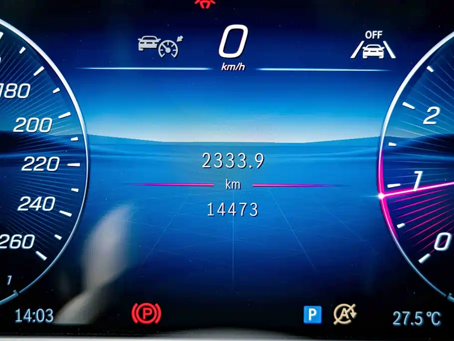 Mercedes-Benz E-Class — миниатюра 10