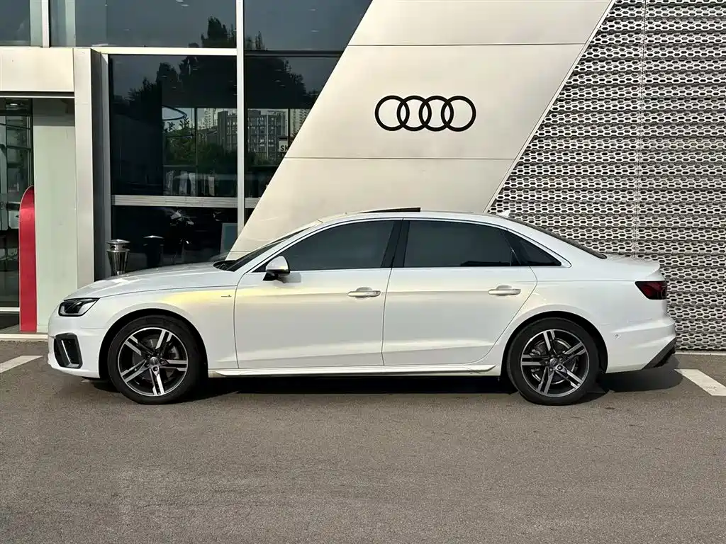 Audi A4L — миниатюра 16
