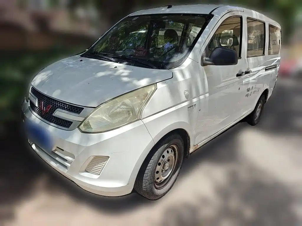Купить Wuling Rongguang V
