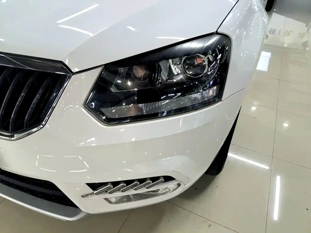Skoda Yeti — миниатюра 24