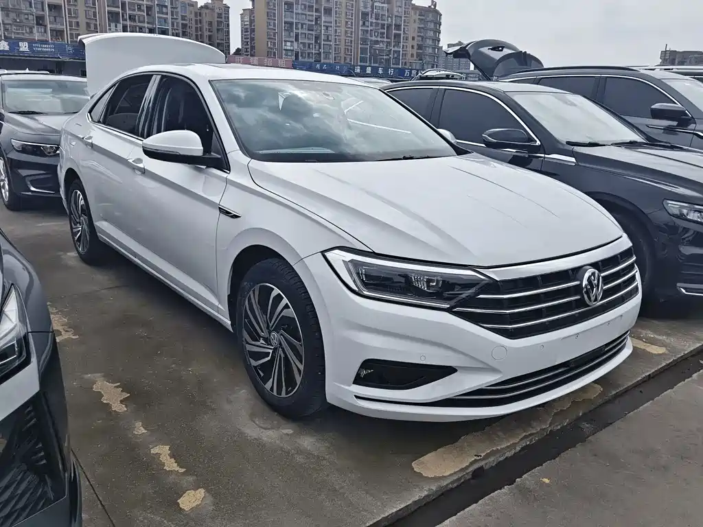 Volkswagen Sagitar — миниатюра 3