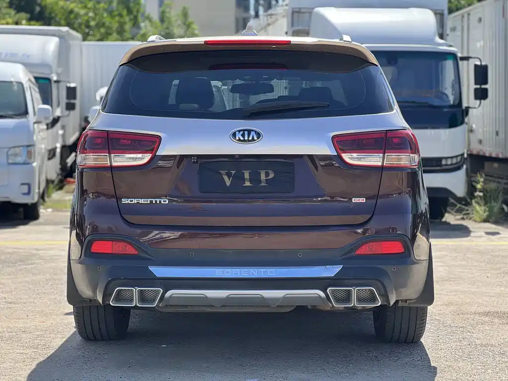KIA SORENTO