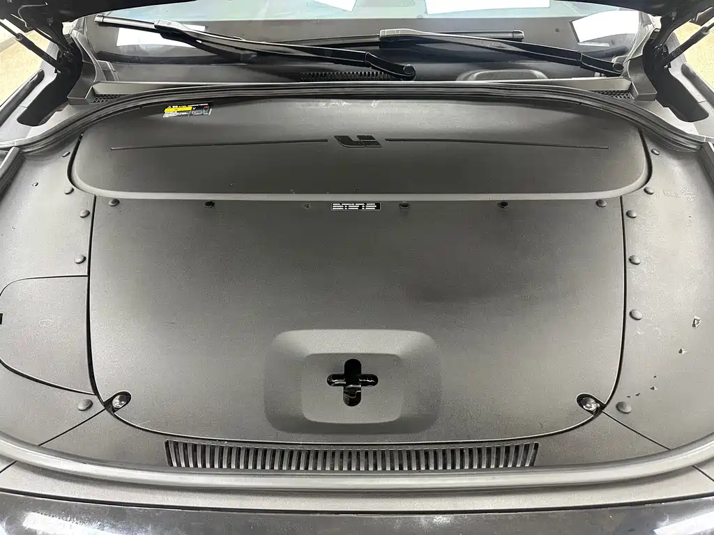 Li Auto Li ONE — миниатюра 30