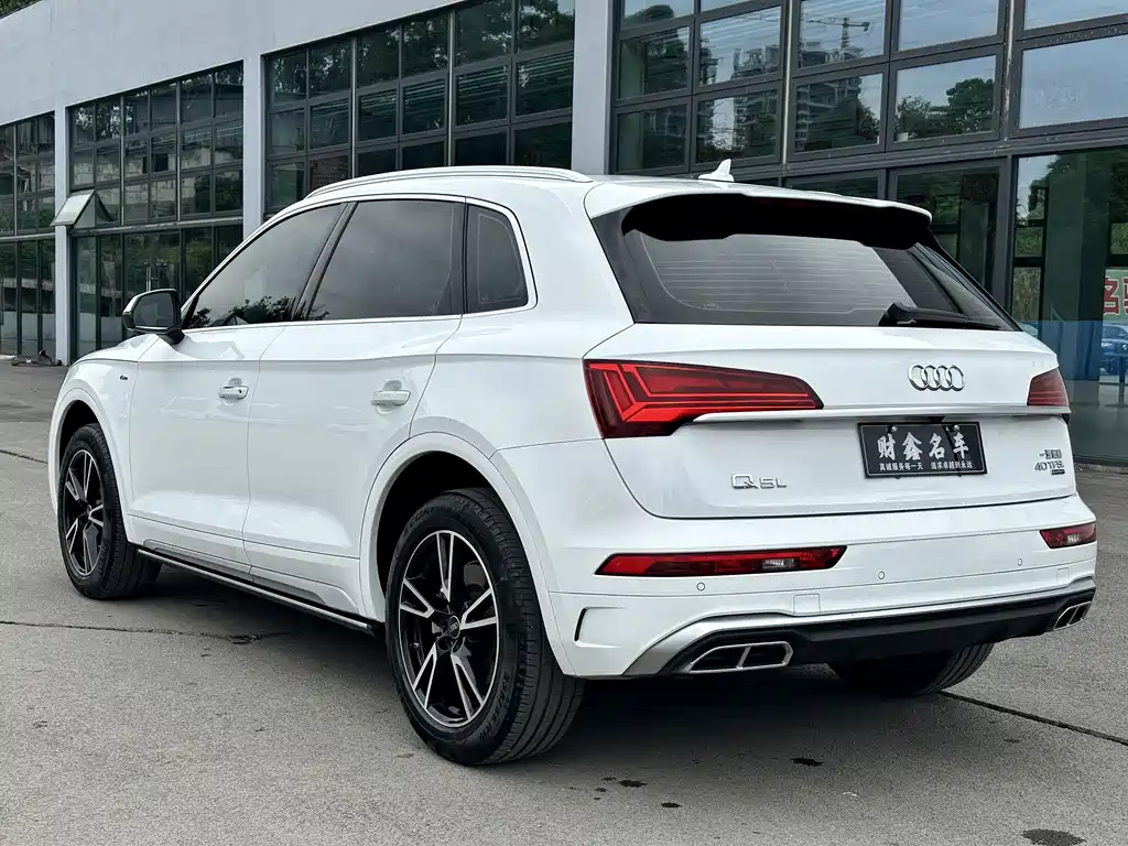 Audi Q5L 2024 40 TFSI Fashion