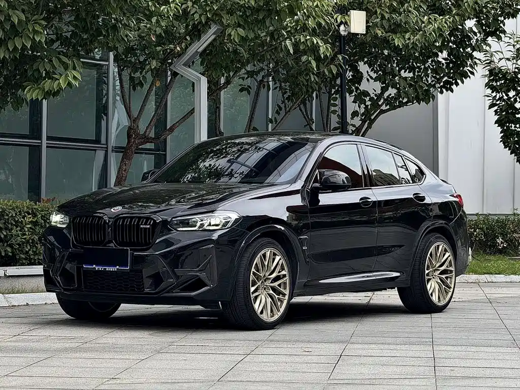 BMW X4 M