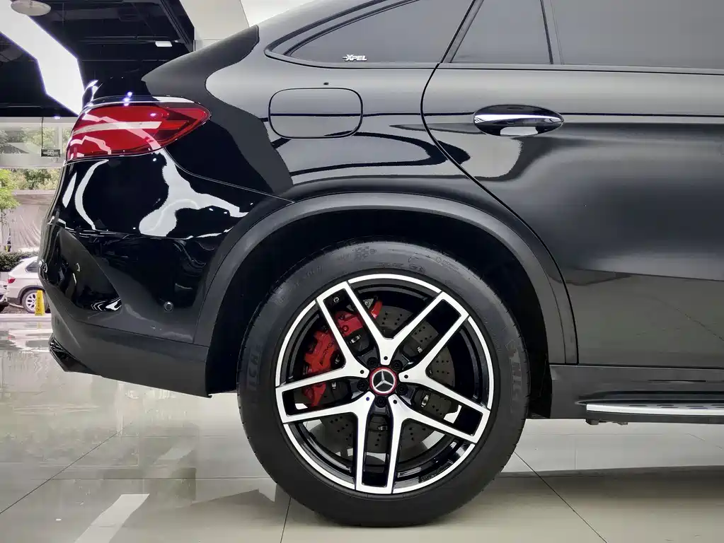 MERCEDES-BENZ GLE COUPE