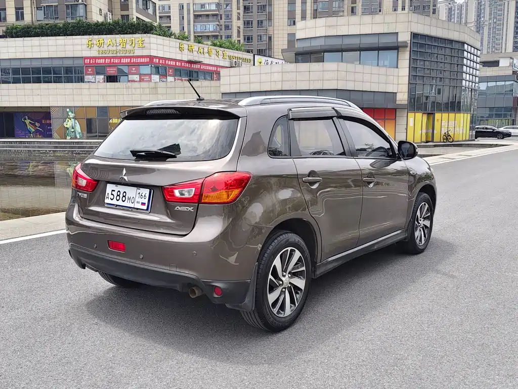 Mitsubishi ASX 2.0L CVT 2WD Navigator Edition, фото 7