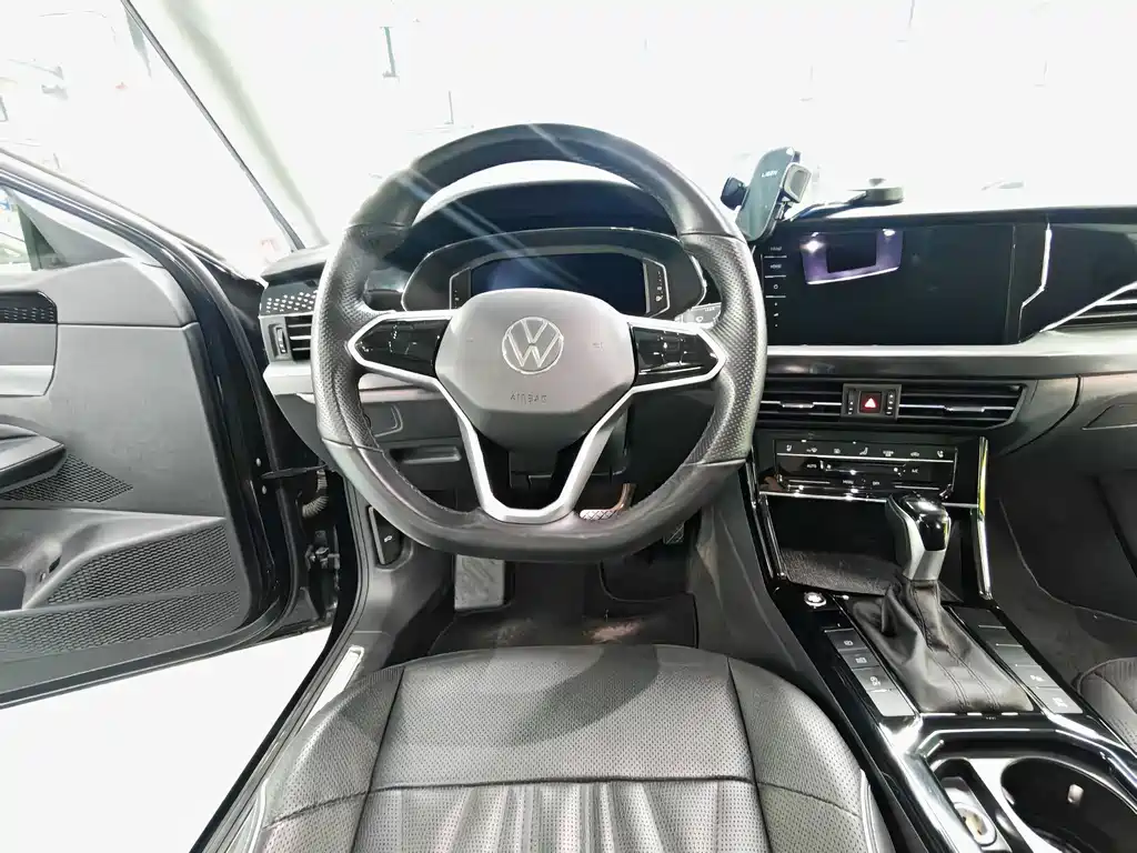 Volkswagen Passat — миниатюра 6