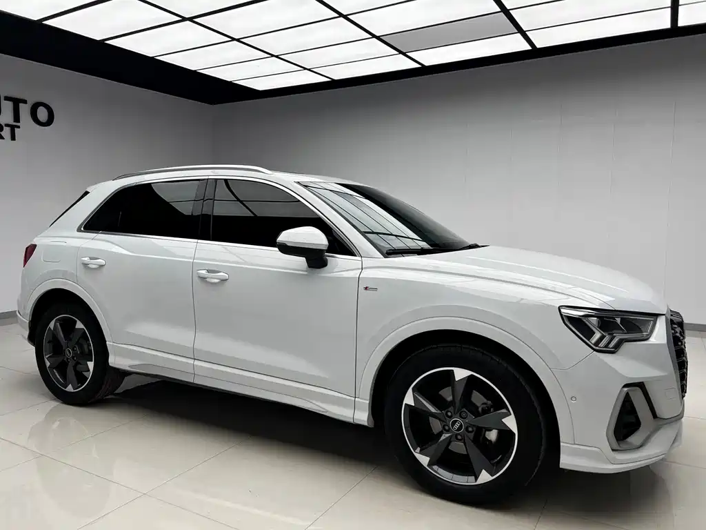 Audi Q3 — миниатюра 3