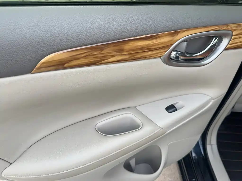 Nissan Sylphy — миниатюра 8