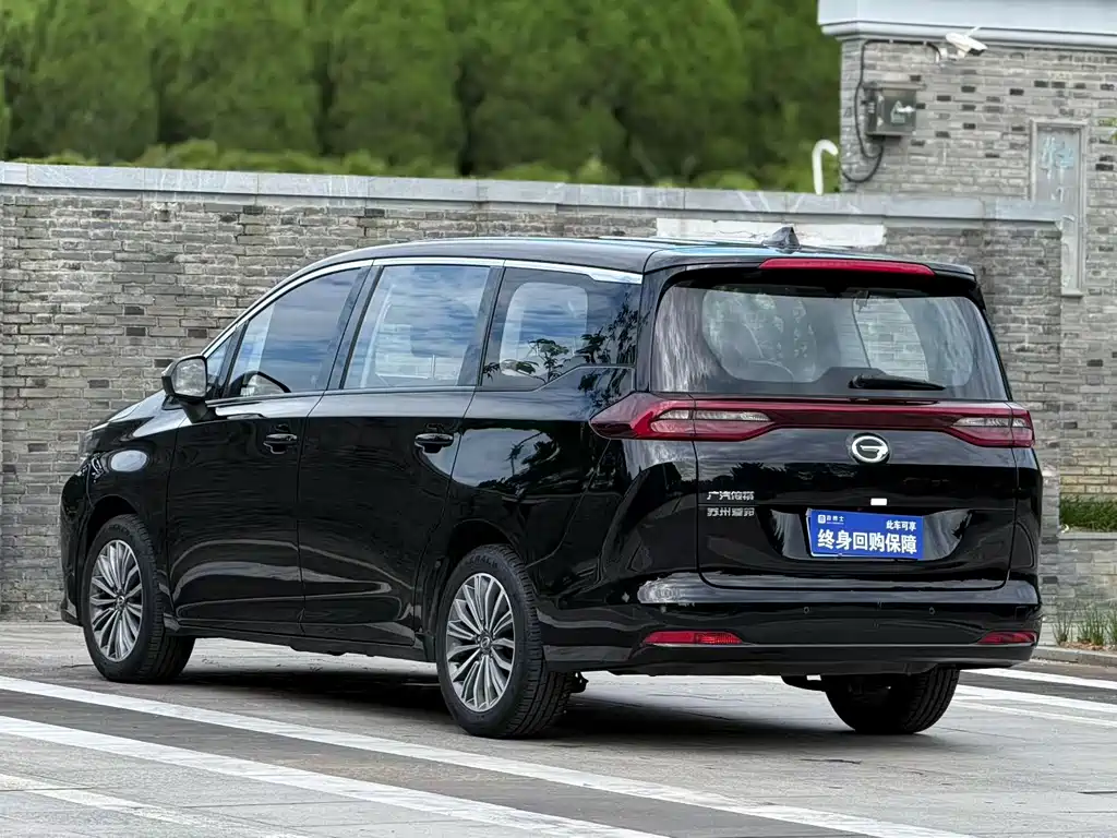 GAC M6 2019 270T AT Premium （ мест） V