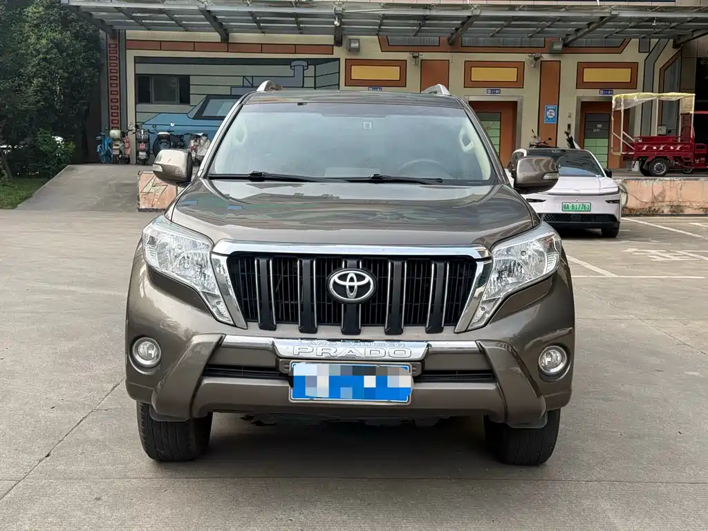 Toyota Land Cruiser Prado 2016 4.0L AT
