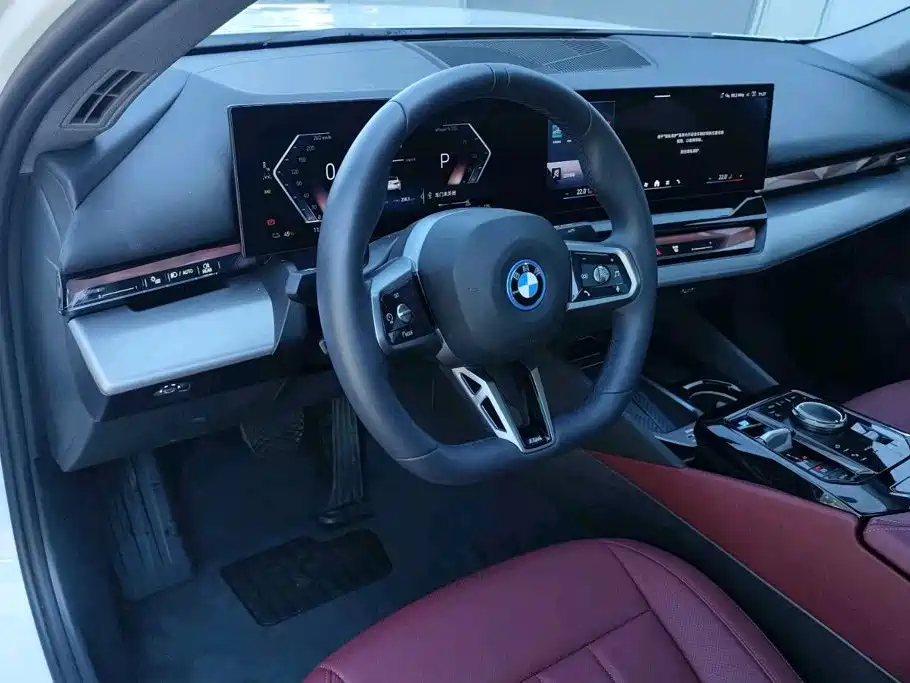 BMW i5 — миниатюра 7