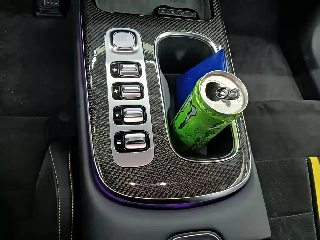 XIAOMI CAR XIAOMI SU7 ULTRA