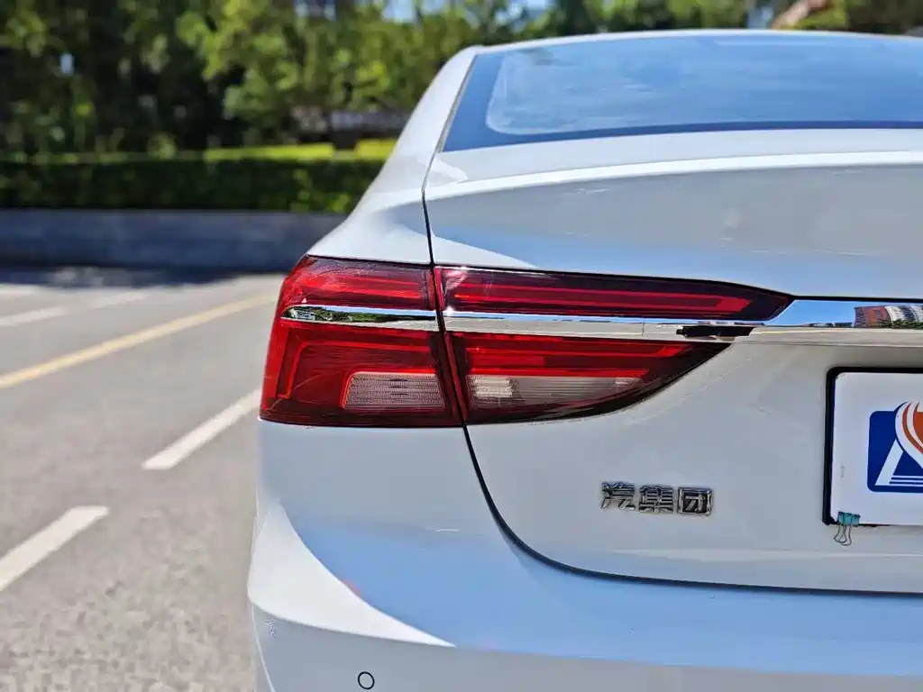 Roewe i6 Classic 20T Auto Flagship Edition, фото 27