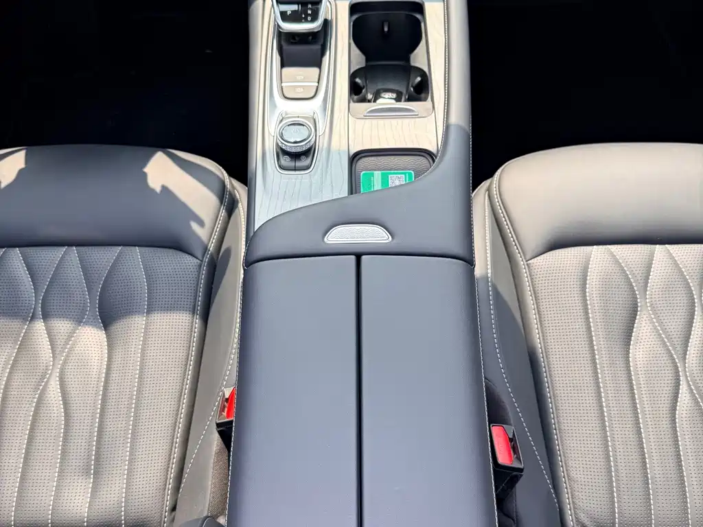 Chery Arrizo 8 — миниатюра 17