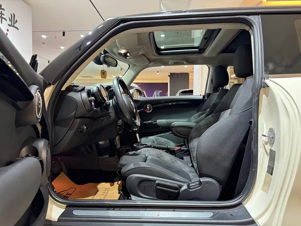 MINI Mini — миниатюра 6